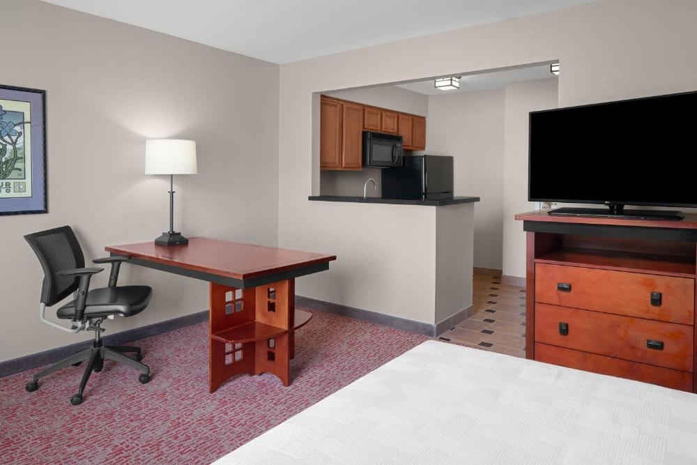 Larkspur Landing Extended Stay Suites Campbell